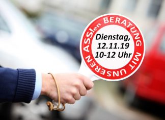 Die Polizei informiert gemeinsam mit den Beraterinnen und Beratern des Aktionsbündnisses Seniorensicherheit. Foto: Polizei