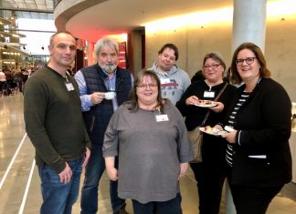 Rolf Schneider, Detlef Grunert, Claudia Ranft, Oliver Vieten, Alexandra Widmaier und Kerstin Griese im Bundestag. Foto: Büro Griese