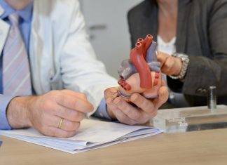 Plötzlicher Herztod: In einem Chefarzt-Vortrag geht es um Risiken, Anzeichen und Behandlungsmöglichkeiten. Foto: EVK Mettmann