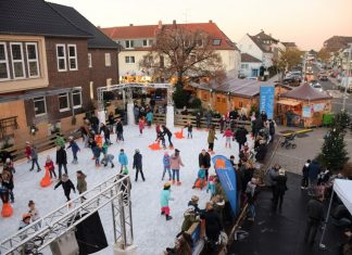 Winterliches Vergnügen: Die Eisbahn beim Monheimer Sternenzauber. Foto: Stadt Monheim am Rhein