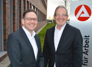Karl Tymister (Agentur für Arbeit Mettmann) und Franz Heuel (jobcenter ME-aktiv). Foto: Miriam Bonné, Jobcenter ME-aktiv