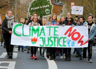 Am Freitag demonstrierten "Fridays for future"-Aktivisten erstmals auch in Mettmann. Foto: André Volkmann