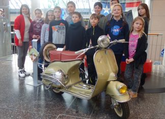 Zu den Höhepunkten im Haus der Geschichte zählt ein Vespa-Motorroller, der 1950 in den Hoffmann-Werken in Lintorf produziert wurde. Foto: Stadt Ratingen