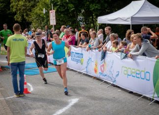 Im September findet in Ratingen wieder ein Triathlon statt. Foto: Ingo Kutsche/ Stadtwerke Ratingen Triathlon