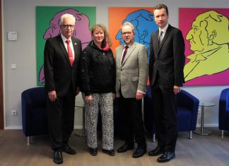 Präsident Landrat Thomas Hendele, Kreis Mettmann, Staatssekretärin Andrea Milz, Vizepräsident Landrat Dr. Ansgar Müller, Kreis Wesel, Hauptgeschäftsführer Dr. Martin Klein. Foto: Kreis ME