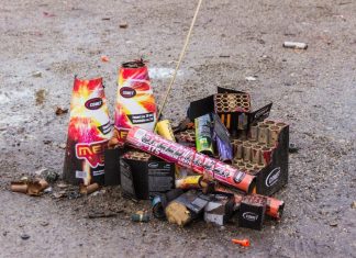 Genutzt werden dürfen die gekauften Feuerwerkskörper erst in der Silvesternacht. Foto: Symbolbild (pixabay)