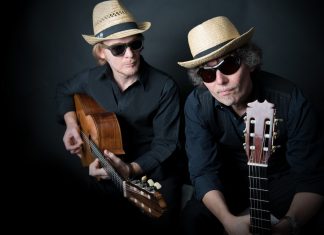 Das Essener Gitarrenduo: Bernd Steinmann und Stefan Loos. Fotorechte: Gitarrenduo