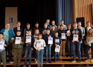 25 Schülerinnen und Schüler des HHG erreichten bei dem Informatik-Wettbewerb den dritten Rang. Foto: HHG