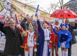 Gute Laune bei den Jecken - auch dank der Unterstützung durch Freunde und Förderer. Foto: RaKiKa/Archiv