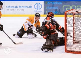 Sieben Treffer kassierten die Ice Aliens gegen Dinslaken - erzielt haben sie dagegen lediglich drei. Foto: Ronny Rehbein