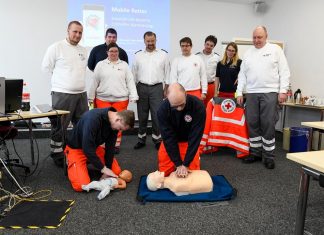 Durch die Ausbildung der "Helfer auf Smartphone-Abruf" wird die Rettungskette gestärkt. Foto: DRK Mettmann