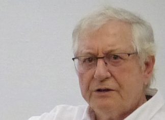 Gerd Schmitz leitet den Singkreis. Foto: privat