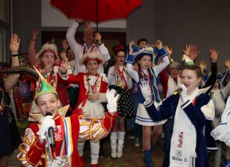Vorerst hat das Ratinger Kinderprinzenpaar seinen letzten Auftritt. Foto: RaKiKa