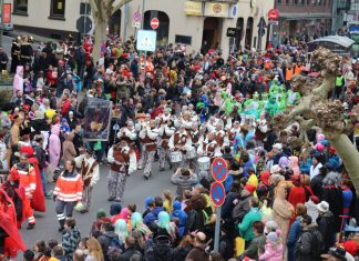 Der närrische Lindwurm macht sich am 22. Februar um 14.11 Uhr auf den Weg. Foto: André Volkmann