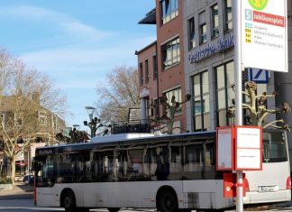 In einem Bus von Mettmann nach Wülfrath ist es zu einer Auseinandersetzung gekommen. Symbolfoto: André Volkmann
