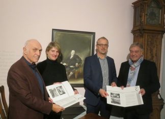 Josef G. Tünkers, Claudia Gottfried, André Tünkers, Wolfgang Küppers bei der Überreichung der Ernennungsurkunden. Foto: LVR-Industriemuseum Cromford