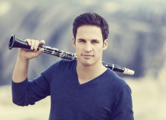 Andreas Ottensamer spielt in der Philharmonie in Essen. Foto: Lars Borges/Mercury Classics
