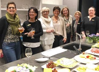 Der SI-Club Velbert-Heiligenhaus hat ein Whisky-Tasting für den guten Zweck veranstaltet. Foto: privat