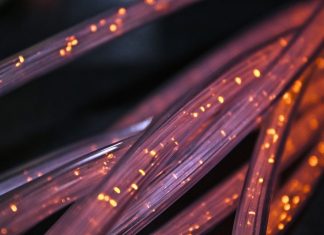 Eine Bandbreite mit bis zu zehn Gigabit für Unternehmen im Gewerbegebiet Tiefenbroich. Symbolfoto: pixabay