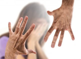 Mehr Hilfe für Frauen mit Gewalterfahrungen soll es im Kreis Mettmann geben. Symbolfoto: pixabay