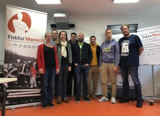 Die "Faktor Mensch"-Dozenten können ihr neues Wissen nun vermitteln. Foto: Kreis ME