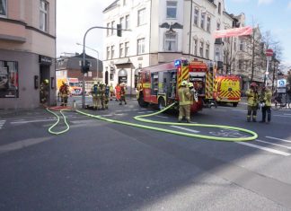 Im Innenstadtbereich war die Feuerwehr wegen eines Friteusen-Brandes im Einsatz. Foto: Feuerwehr Ratingen