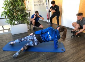 Trainieren - quasi im "Home Office" - kann man in Corona-Zeiten gemeinsam mit Instruktoren über Instagram. Foto: Mettmann-Sport