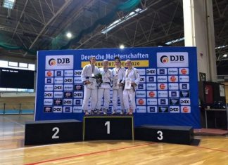 Unter den Augen der Bundestrainer erkämpfte sich Sophie Püchel (l.) die Silbermedaille. Foto: TBW