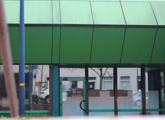 In der Mettmanner Stadthalle sollte am 22. März die Hauptversammlung der "Aulen" stattfinden - daraus wird nichts. Foto: André Volkmann