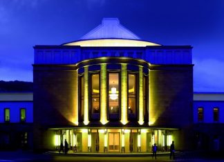 Das Opernhaus in Wuppertal. Foto: Andreas Fischer