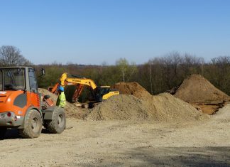 Neandertalhof: Die Tiefbauarbeiten haben begonnen. Foto: Kreis ME