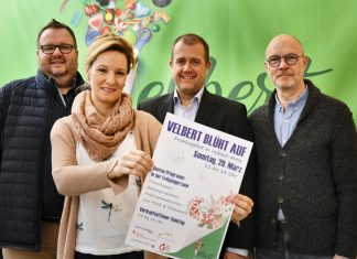Jan Steinmetz (Velberter Sportgemeinschaft), Daniela Hantich (Velbert Marketing), Matthias Stephany (Sparkasse HRV) und Volker Böhmer (Velbert aktiv) haben den Ablauf von "Velbert blüht auf" vorgestellt. Foto: Mathias Kehren