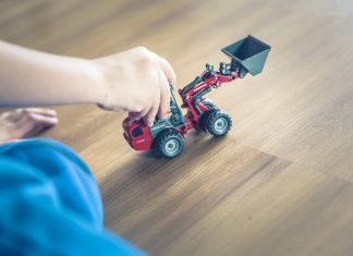 Kinder wollen in diesen Tagen intensiv beschäftigt werden. Foto: pixabay