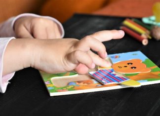 Erziehungsexperten bietet Unterstützung für den Familienalltag mit Kindern. Foto: pixabay