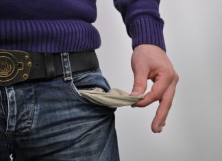 Bei finanziellen Engpässen: Künstlerinnen und Künstler können Hilfen beantragen. Foto: pixabay
