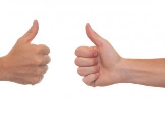 Wülfrather zeigen Solidarität: Engagierte Helferinnen und Helfer bieten ihren Mitmenschen in schwierigen Alltagsituationen Hilfe an. Foto: pixabay