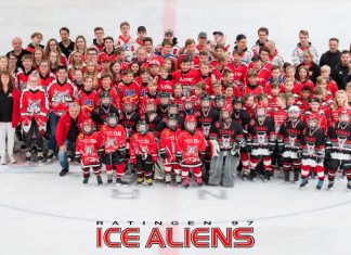 Mit ihren bisherigen Trainern wollen die jungen Ice Aliens in der nächsten Spielzeit Erfolge feiern. Foto: Ice Aliens