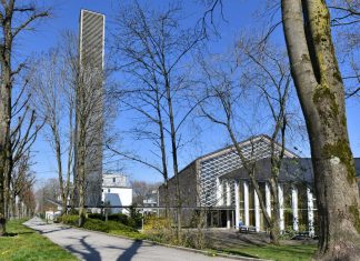 Die Veranstaltung findet in der Apostelkirche an der Wichernstraße statt. Foto: Mathias Kehren