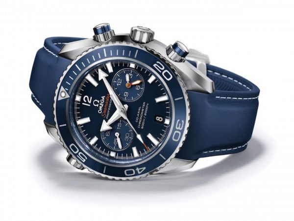 Ebenfalls gesucht wird diese Armbanduhr der Marke Omega, Modell Seamaster. Foto: Polizei