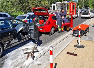 Der Solinger rammte den vorausfahrenden Wagen mit Wucht. Foto: Polizei