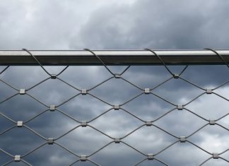 Die Montage des Brückengeländers erfolgt am Freitag. Symbolfoto: pixabay