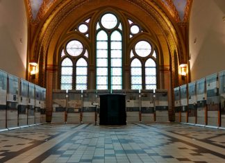 Gezeigt wurde die Ausstellung über vergessene Opfer der Euthanasie auch in der Gedenkstätte für die Oberschlesischen Juden, der Außenstelle des Museums Gliwice, die sich in der ehemaligen Begräbnishalle des jüdischen Friedhofs befindet. Foto: Stiftung Sächsische Gedenkstätten/Gedenkstätte Pirna-Sonnenstein