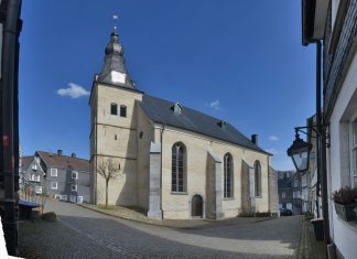 Die Stadtkirche Neviges ist eine der ältesten Kirchen in Velbert. Archivfoto: Mathias Kehren