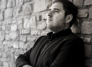 Tenor Daniel Posdziech gastiert in St. Lambertus. Fotorechte: Künstler