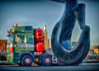 Widerrechtliche abgestellte Fahrzeuge werden abgeschleppt. Foto: pixabay