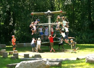Ab Donnerstag, 7. Mai, darf auf den Spielplätzen in Mettmann wieder getobt werden - unter Einhaltung einiger Sicherheitsregelungen. Foto: Kreisstadt Mettmann