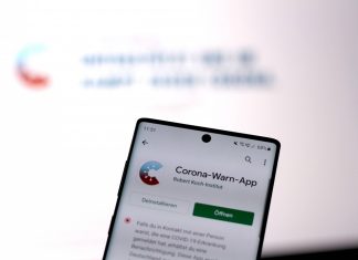Die Corona-Warn-App ist für Android und iOS verfügbar. Foto: André Volkmann