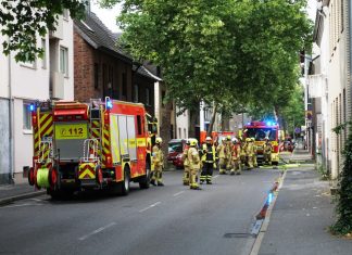 In einem leerstehenden Gebäude an der Mülhemier Straße war die Wehr im Einsatz. Foto: Feuerwehr Ratingen