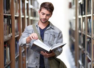 Die Stadtteilbibliothek in West sucht zum 1. September Unterstützung im Form eines „FSJ Kultur“. Foto: pixabay