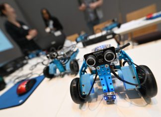 Technik erfahren –und vieles mehr: Das können junge Menschen bei den TalentTagen Ruhr 2020. Die TalentMetropole Ruhr setzt dabei verstärkt auf digitale Angebote. Foto: TalentMetropole Ruhr